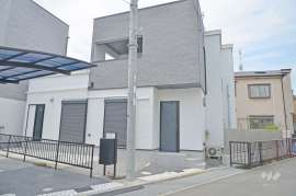 摂津市鳥飼西1丁目 一戸建て