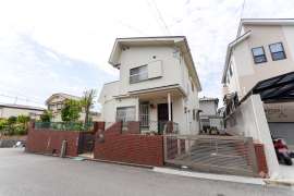 高槻市安岡寺町5丁目 一戸建て