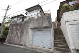 宝塚市清荒神5丁目 一戸建て