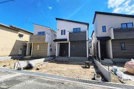 尼崎市東園田町3丁目 一戸建て