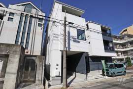 名古屋市千種区松軒2丁目 一戸建て