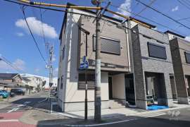 名古屋市昭和区吹上町1丁目 一戸建て