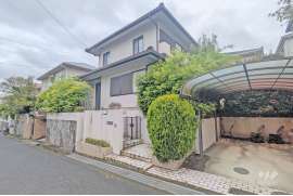 茨木市山手台7丁目 一戸建て