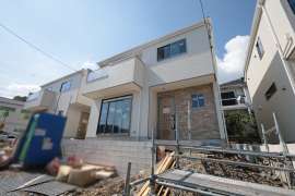 宝塚市中山五月台2丁目 一戸建て
