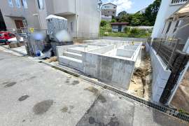 川西市西多田2丁目 一戸建て