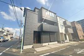 名古屋市千種区萱場2丁目 一戸建て