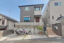 高槻市月見町 一戸建て