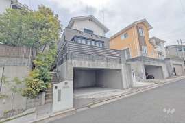 茨木市宿久庄4丁目 一戸建て