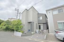 茨木市郡山2丁目 一戸建て