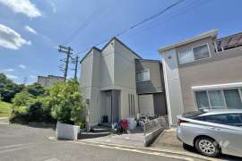 茨木市郡山2丁目 一戸建て
