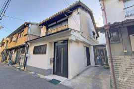 尼崎市西桜木町 一戸建て