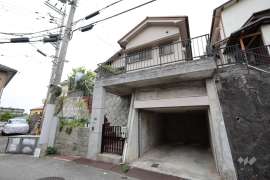 宝塚市平井山荘 一戸建て