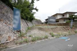 箕面市粟生間谷西2丁目 一戸建て