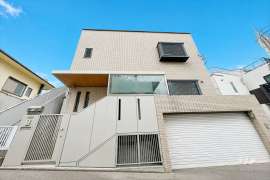 渋谷区元代々木町 一戸建て