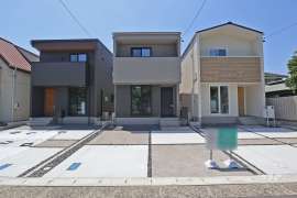 春日井市如意申町3丁目 一戸建て