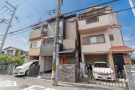 高槻市上牧南駅前町 一戸建て