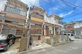 川西市西畦野2丁目 テラスハウス