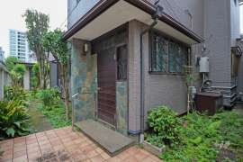 世田谷区野沢2丁目 一戸建て