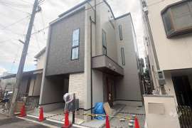 尼崎市南塚口町8丁目 一戸建て