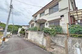 川西市松が丘町 一戸建て