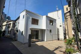 渋谷区代々木1丁目 一戸建て