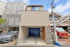 渋谷区恵比寿3丁目 一戸建て