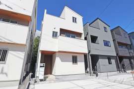川口市大字安行領根岸 一戸建て