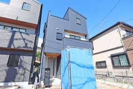 川口市大字安行領根岸 一戸建て