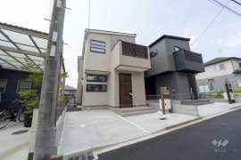 高槻市日吉台六番町 一戸建て