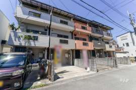高槻市大冠町3丁目 一戸建て