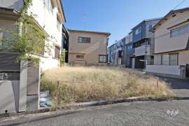 箕面市半町2丁目 一戸建て