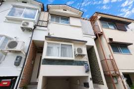 箕面市箕面8丁目 テラスハウス