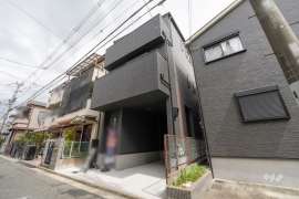 高槻市大冠町3丁目 一戸建て