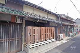 名古屋市中村区郷前町3丁目 テラスハウス