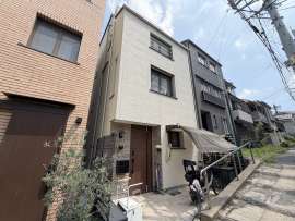 港区三田4丁目 一戸建て