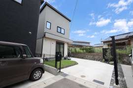 箕面市稲2丁目 一戸建て
