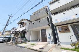 高槻市深沢町1丁目 一戸建て