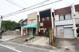 名古屋市名東区香南1丁目 店舗