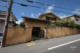 箕面市粟生間谷西7丁目 一戸建て