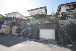 宝塚市逆瀬台6丁目 一戸建て