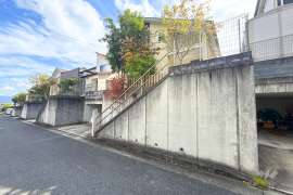 川辺郡猪名川町つつじが丘4丁目 一戸建て