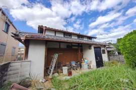 伊丹市春日丘6丁目 一戸建て