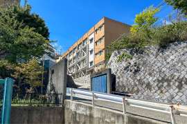 苦楽園中学校