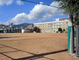 御影中学校