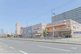 セントラルスクエア 北畠店