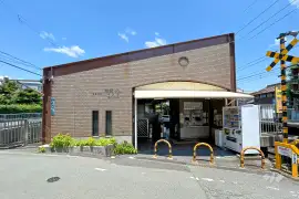能勢電鉄駅「滝山」駅
