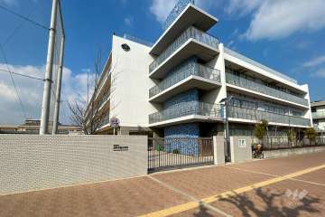 南甲子園小学校