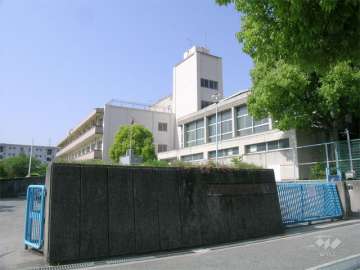 豊川南小学校