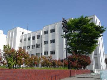鴻池小学校