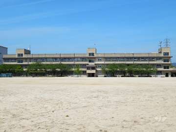 西河原小学校